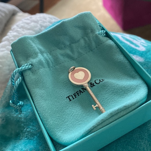 NWT Tiffany & Co. Sterling Silver Pink Key Charm - Picture 2 of 2